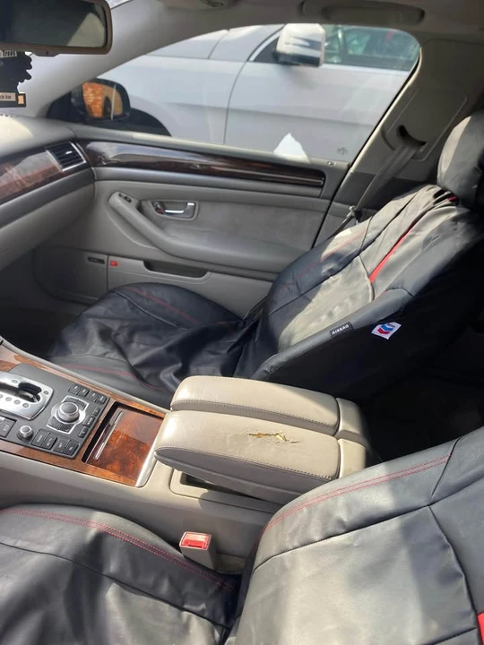 2004 Audi D3 A8 - Image 8 of 10