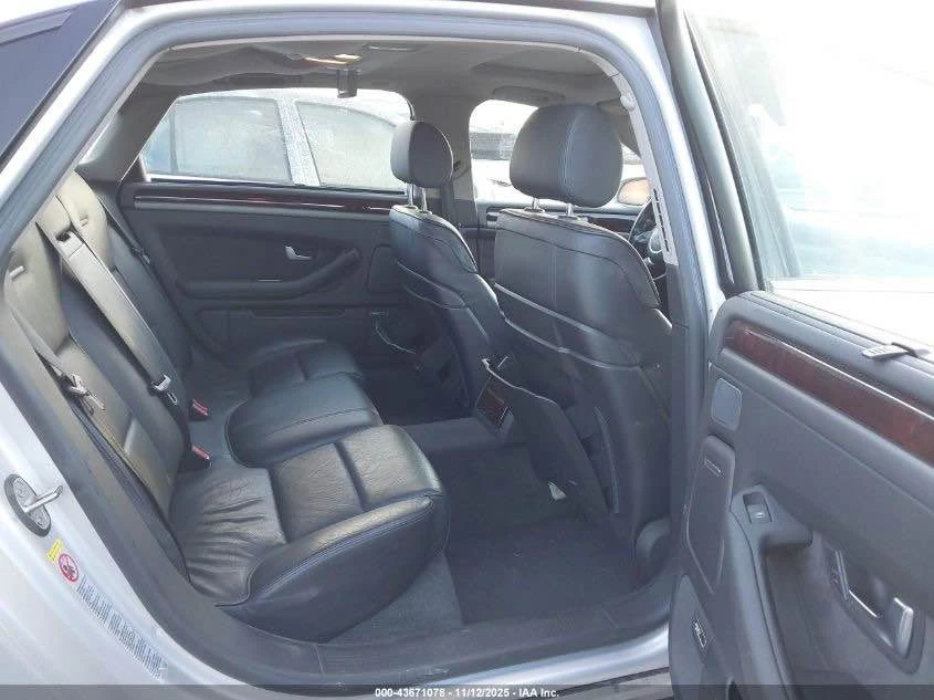2004 Audi D3 A8 - Image 5 of 9