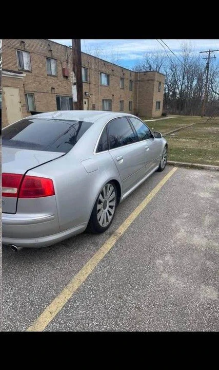 2004 Audi D3 A8 - Image 4 of 10