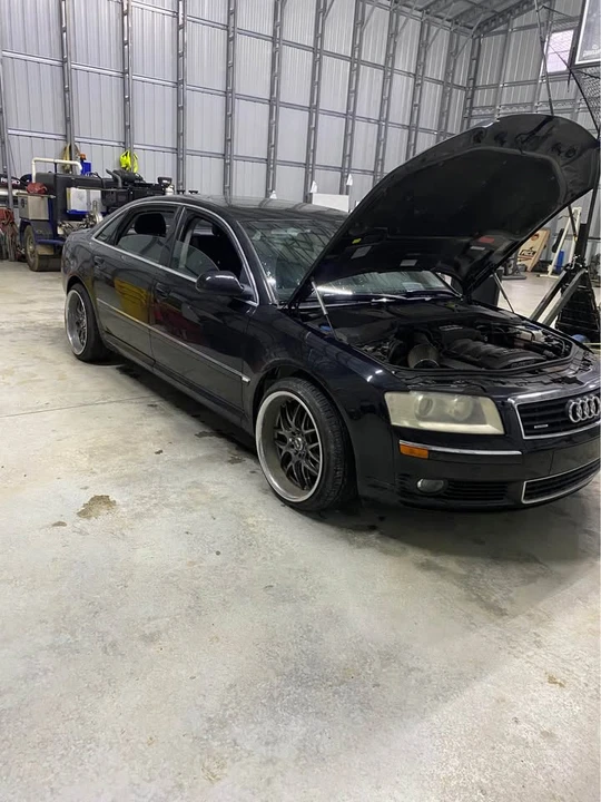 2004 Audi D3 A8 - Image 2 of 9