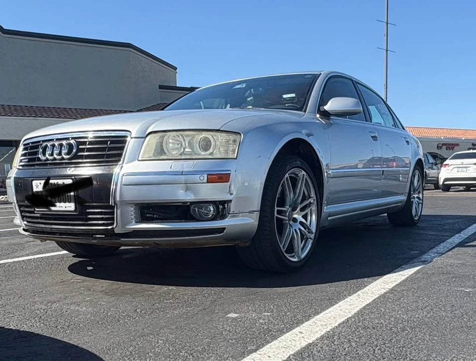 2004 Audi D3 A8 - Image 2 of 3