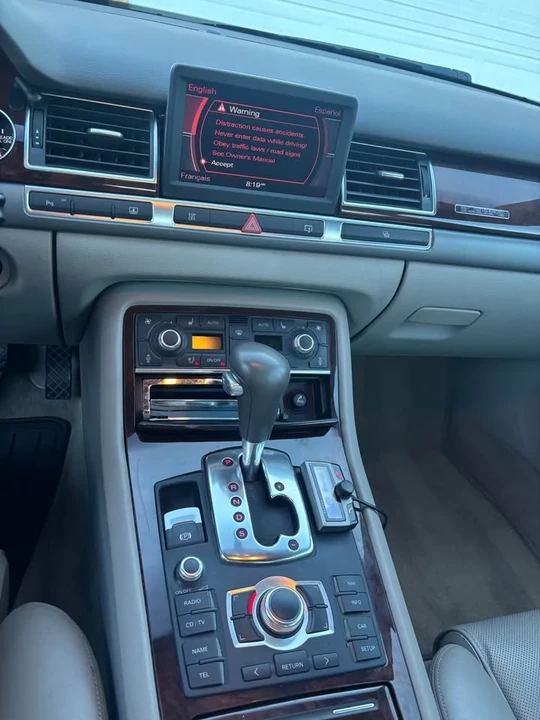 2004 Audi D3 A8 - Image 5 of 8