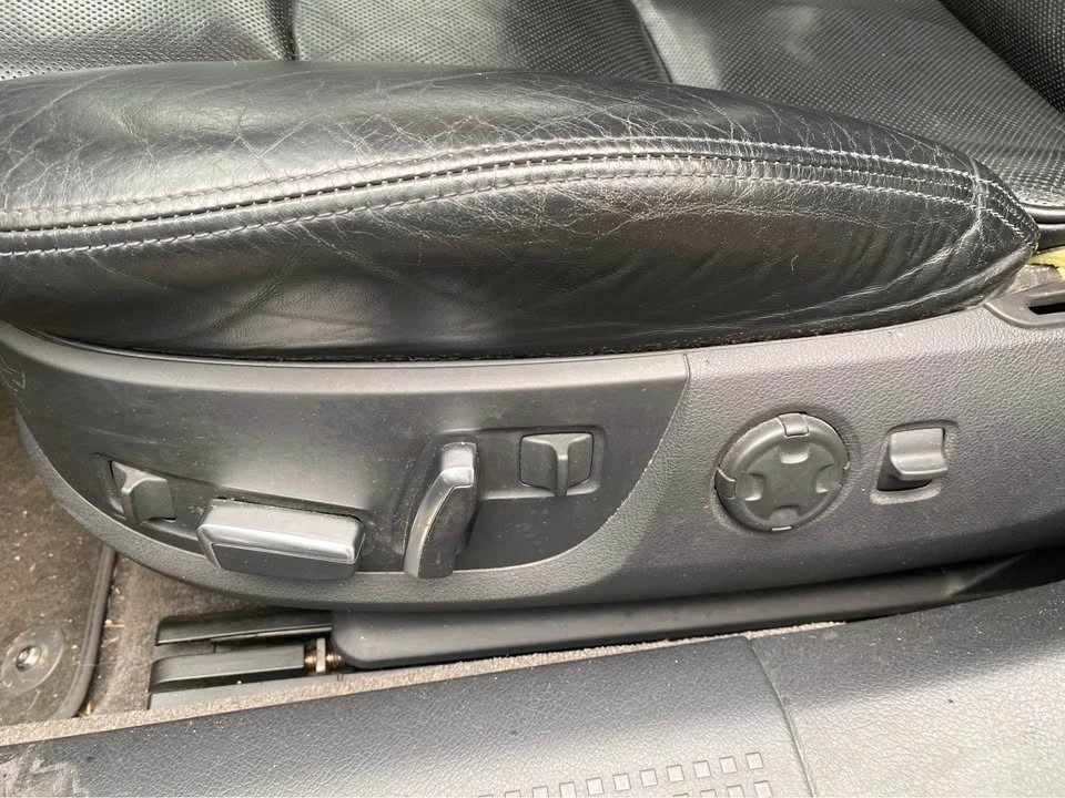 2004 Audi D3 A8 - Image 10 of 11