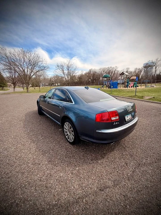 2004 Audi D3 A8 - Image 3 of 12