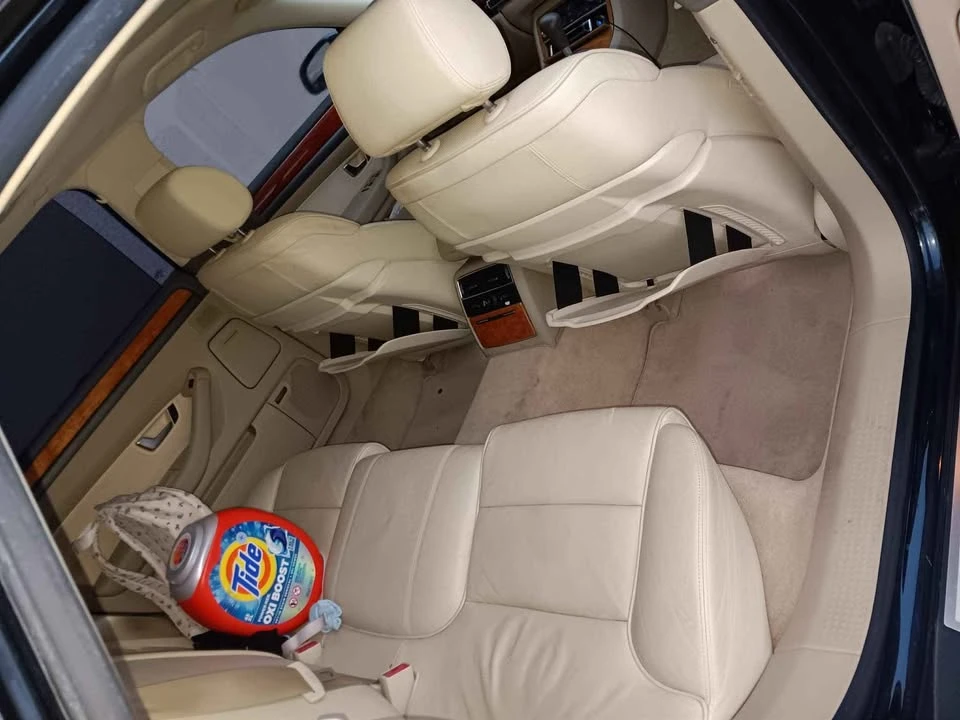 2004 Audi D3 A8 - Image 5 of 9