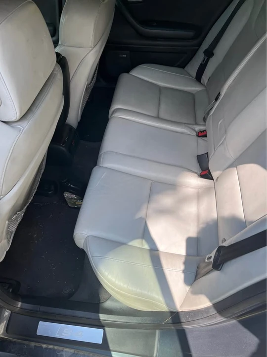 2004 Audi B6 S4 - Image 10 of 20
