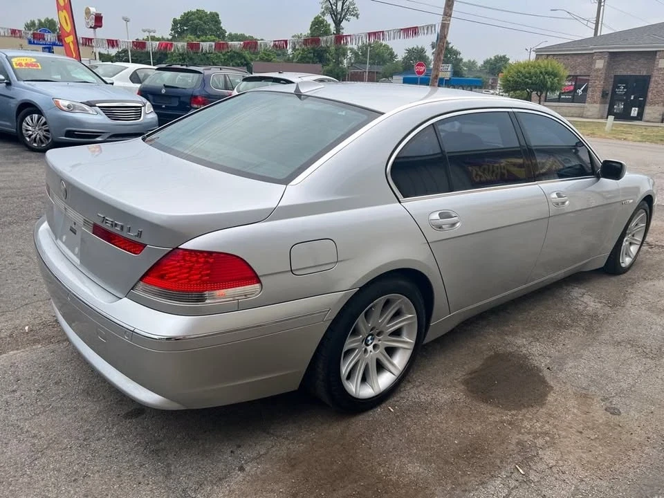 2004 BMW E65/E66 750i & 760i Sedan - Image 8 of 20