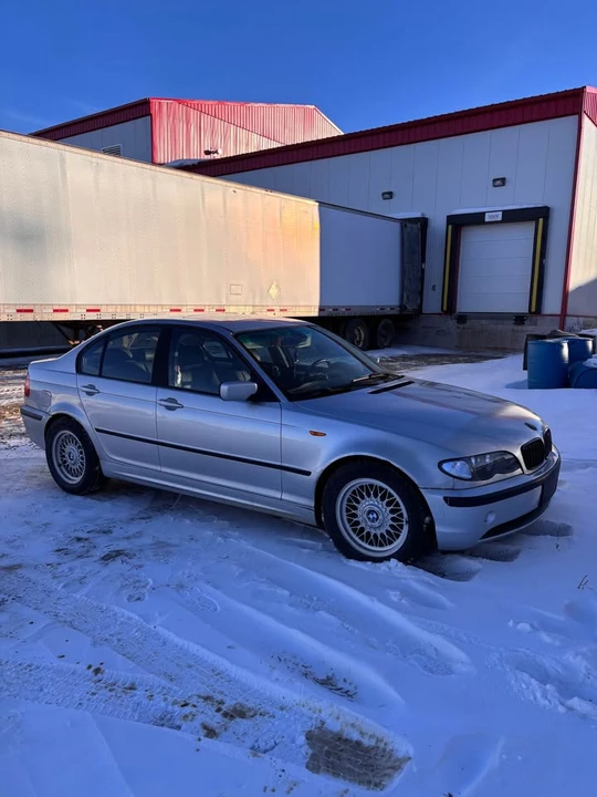 2004 BMW E46 3 Series - Image 4 of 17