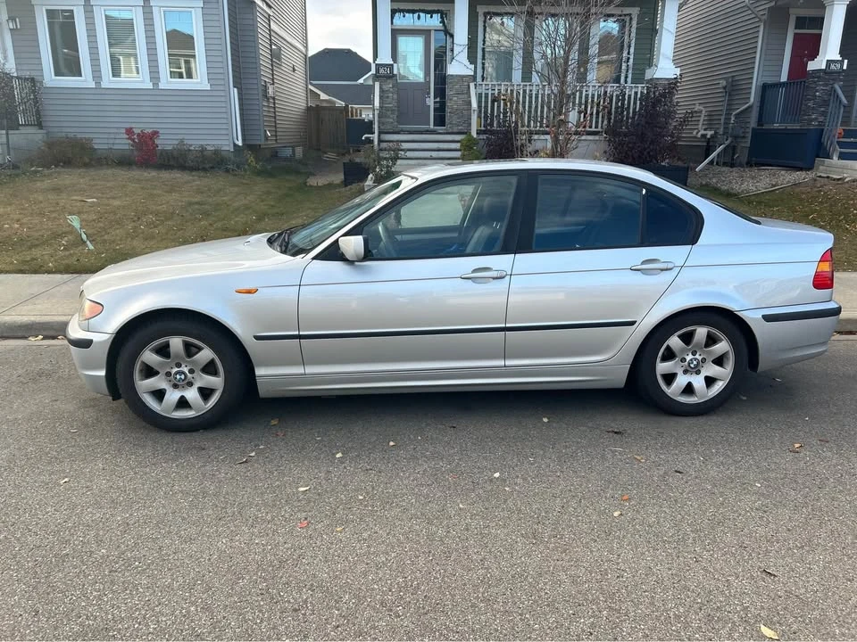 2004 BMW 3 Series - Image 2 of 4