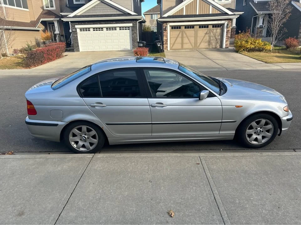 2004 BMW 3 Series - Image 3 of 4