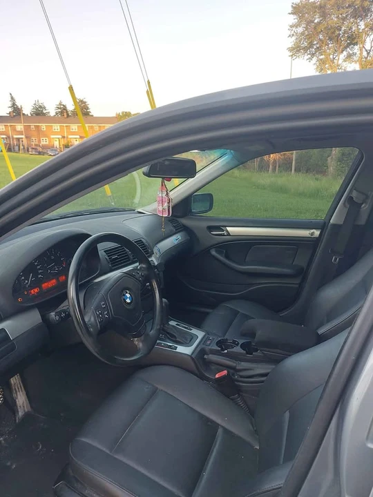 2004 BMW E46 3 Series - Image 5 of 5