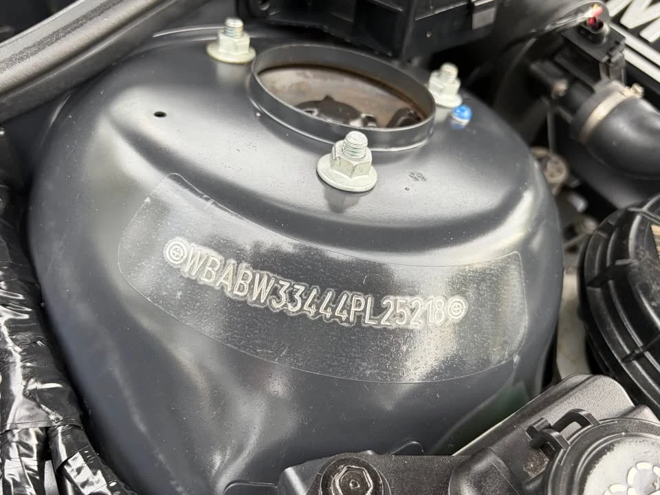 2004 BMW E46 3 Series - Image 14 of 20
