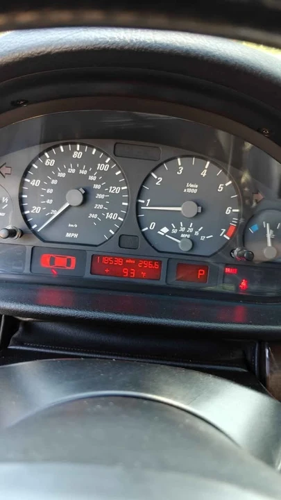 2004 BMW E46 3 Series - Image 8 of 20