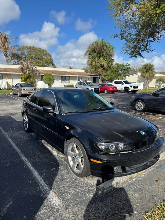 2004 BMW 3 Series - Image 2 of 4