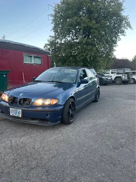 2004 BMW 3 Series 325i Sedan