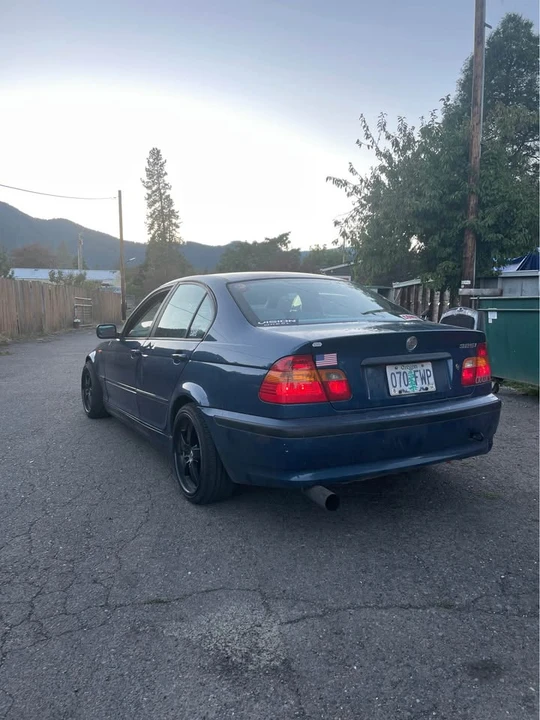 2004 BMW E46 3 Series - Image 3 of 5