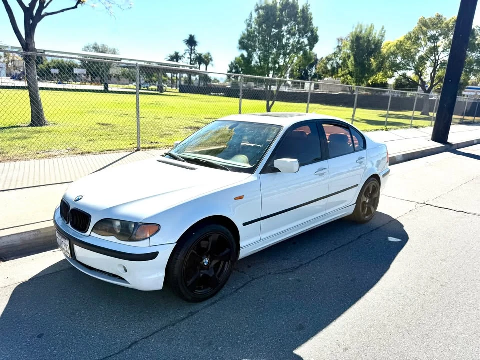 2004 BMW 3 Series - Image 6 of 10