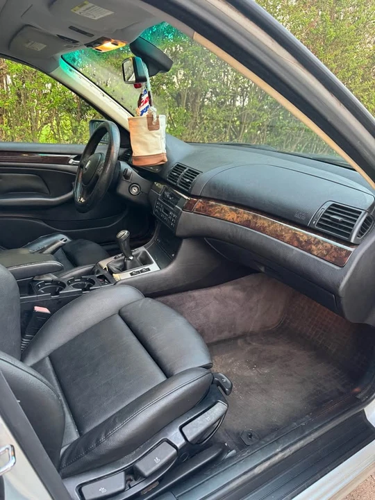 2004 BMW E46 3 Series - Image 11 of 16