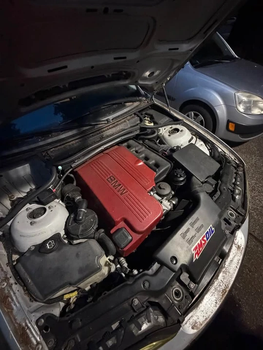 2004 BMW E46 3 Series - Image 11 of 17
