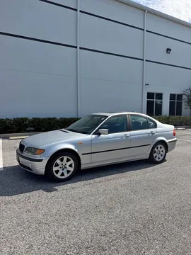 2004 BMW 3 Series 325i Sedan