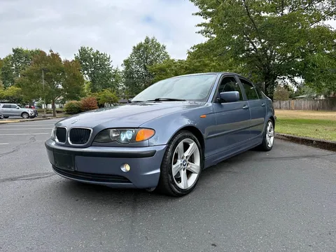2004 BMW 3 Series 325i Sedan 4D