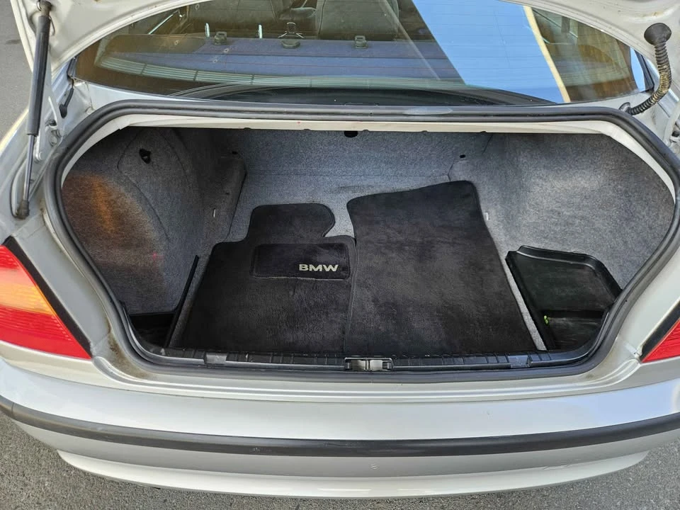2004 BMW E46 3 Series - Image 15 of 16