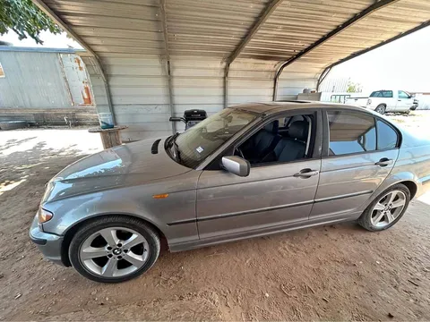 2004 BMW 3 Series 325xi AWD Sedan
