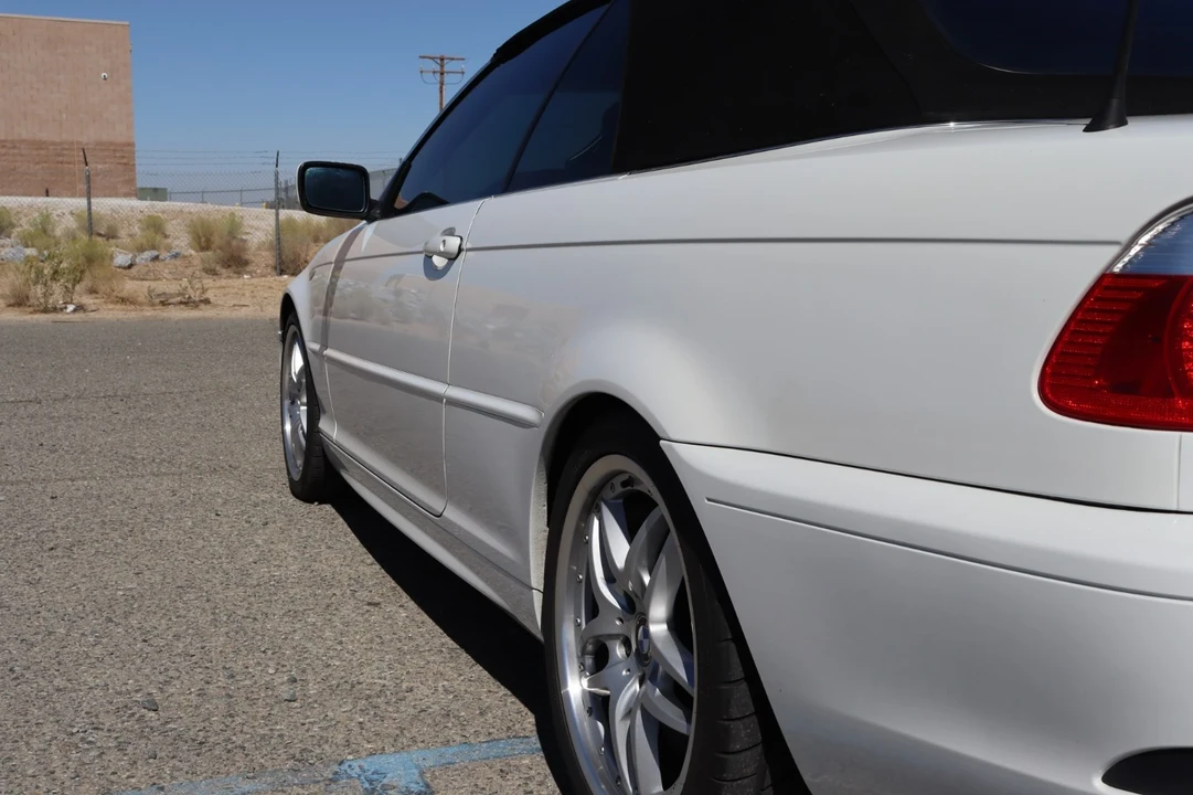 2004 BMW E46 330i & 330Ci - Image 17 of 21