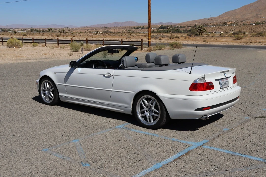 2004 BMW E46 330i & 330Ci - Image 8 of 21