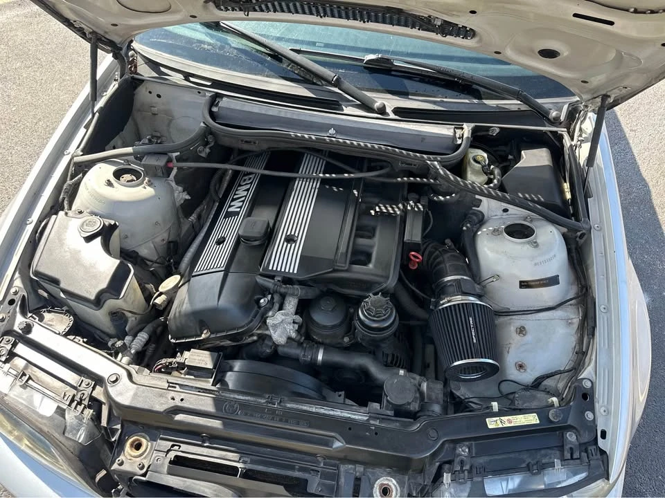 2004 BMW E46 330i & 330Ci - Image 17 of 17