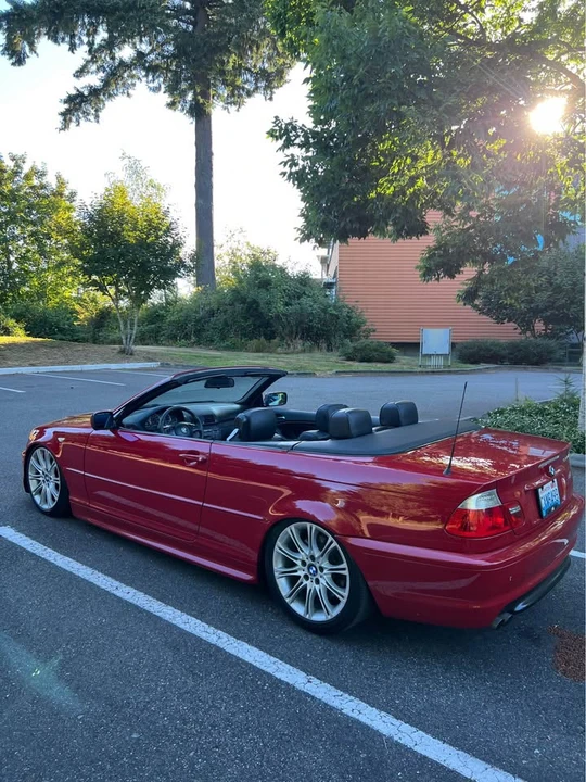 2004 BMW E46 330i & 330Ci - Image 2 of 10