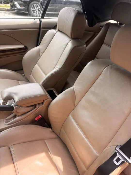 2004 BMW E46 330i & 330Ci - Image 10 of 13