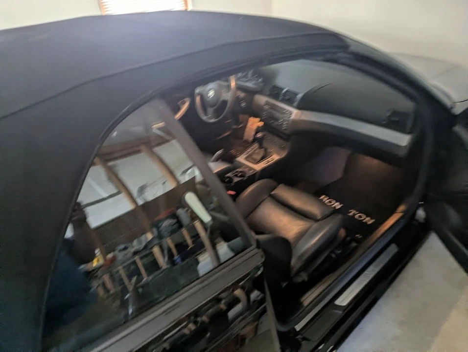 2004 BMW E46 330i & 330Ci - Image 3 of 3