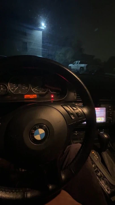 2004 BMW E46 330i & 330Ci - Image 7 of 10