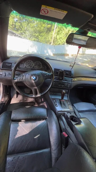 2004 BMW E46 330i & 330Ci - Image 8 of 10