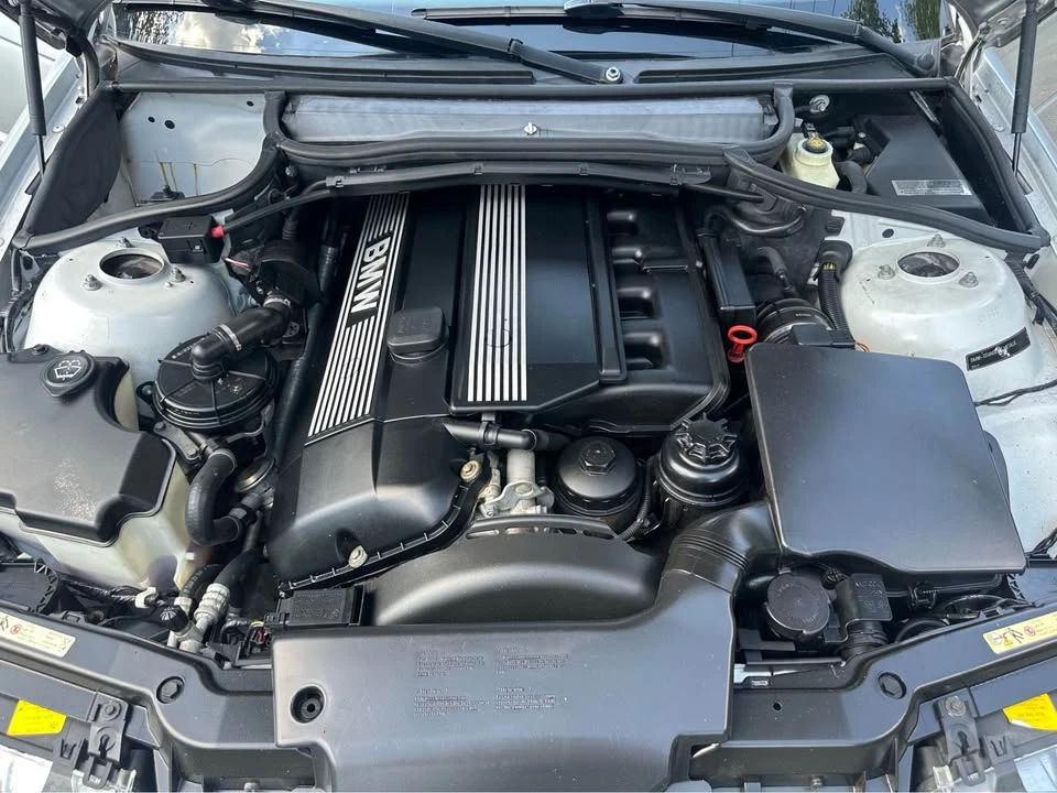 2004 BMW E46 330i & 330Ci - Image 13 of 13