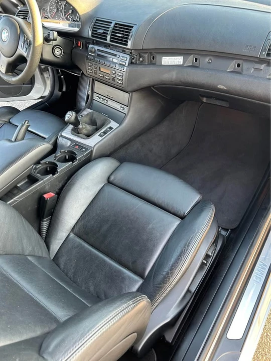 2004 BMW E46 330i & 330Ci - Image 12 of 13