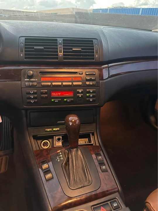 2004 BMW E46 330i & 330Ci - Image 9 of 9