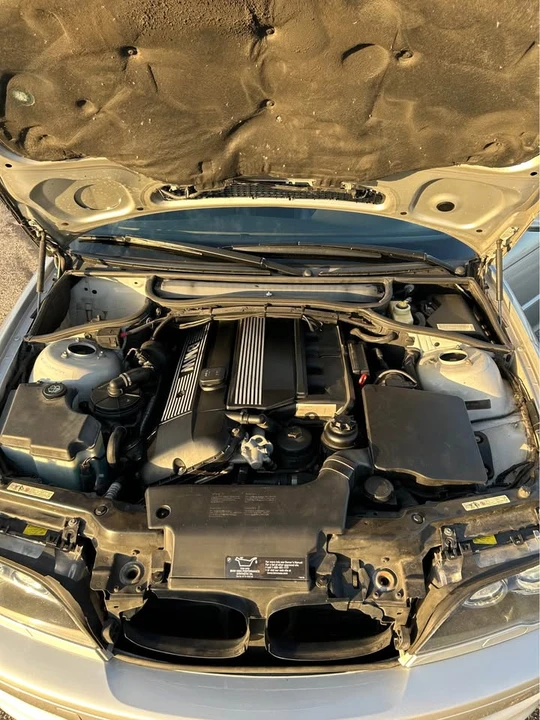 2004 BMW E46 330i & 330Ci - Image 13 of 13