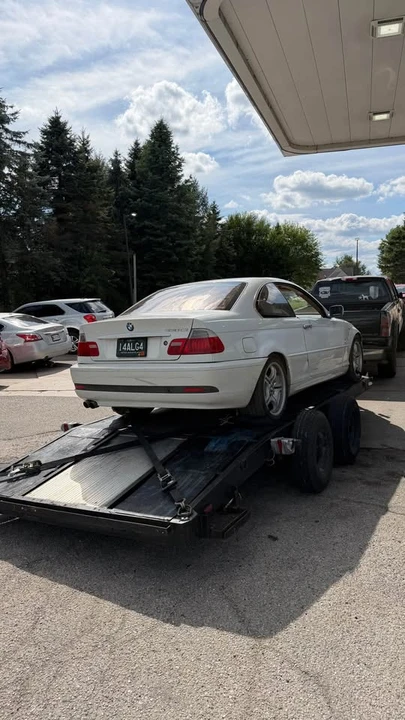 2004 BMW E46 330i & 330Ci - Image 3 of 5
