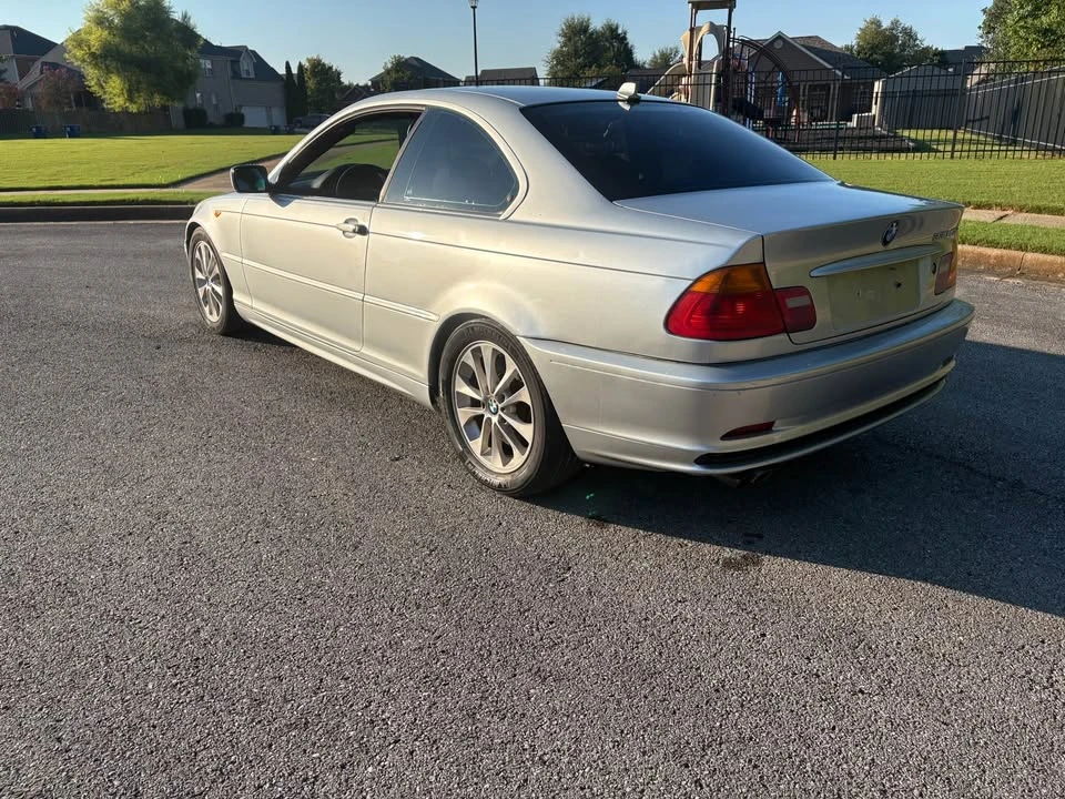 2004 BMW E46 330i & 330Ci - Image 2 of 18