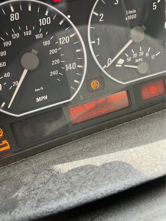 2004 BMW E46 330i & 330Ci - Image 8 of 8