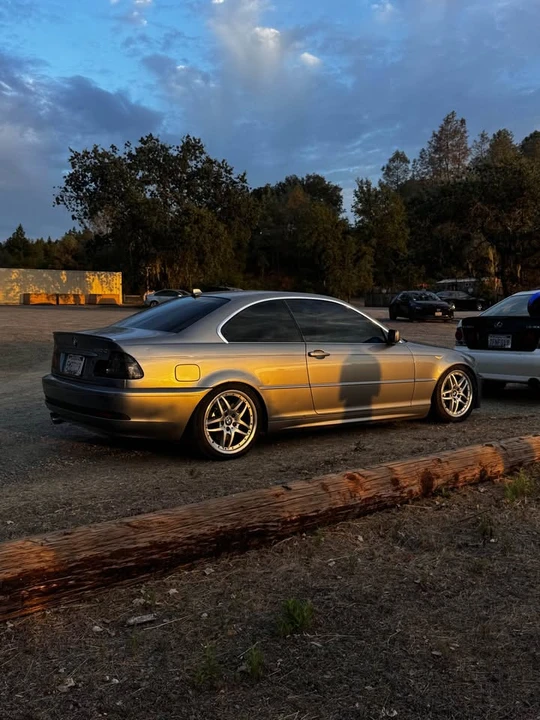 2004 BMW E46 330i & 330Ci - Image 6 of 6