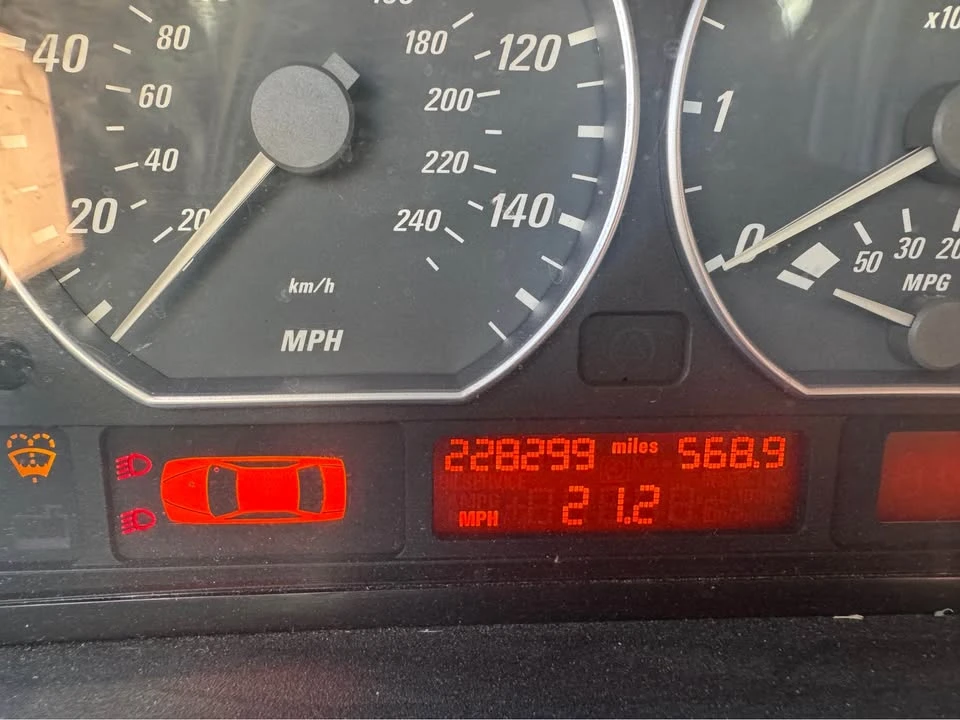 2004 BMW E46 330i & 330Ci - Image 6 of 7
