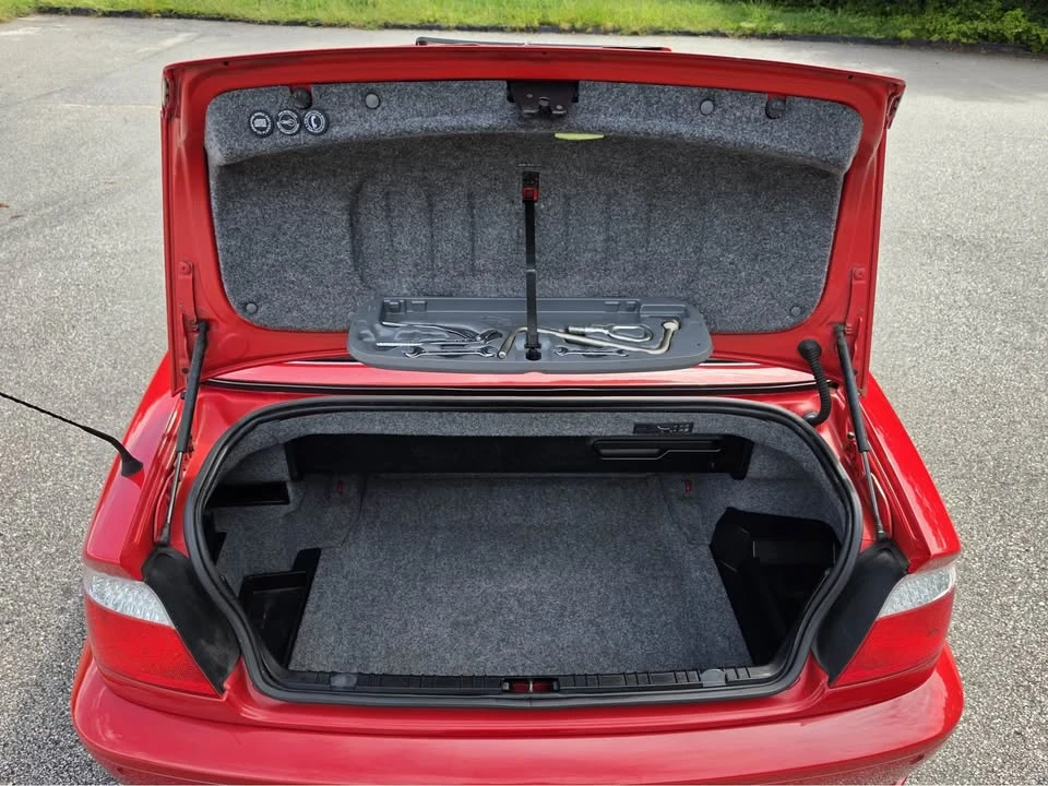 2004 BMW E46 330i & 330Ci - Image 11 of 16