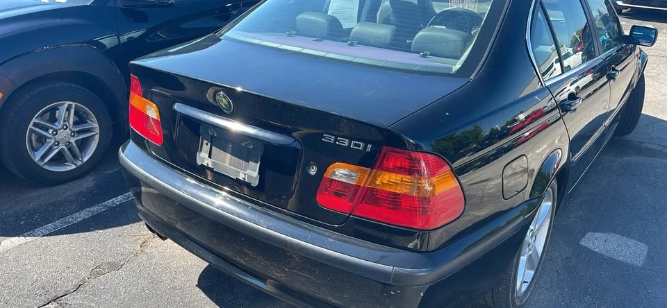 2004 BMW E46 330i & 330Ci - Image 2 of 10