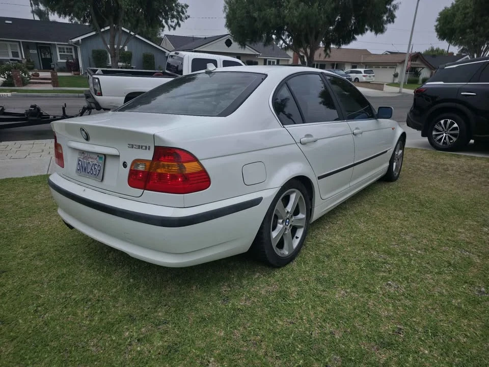 2004 BMW E46 330i & 330Ci - Image 4 of 6