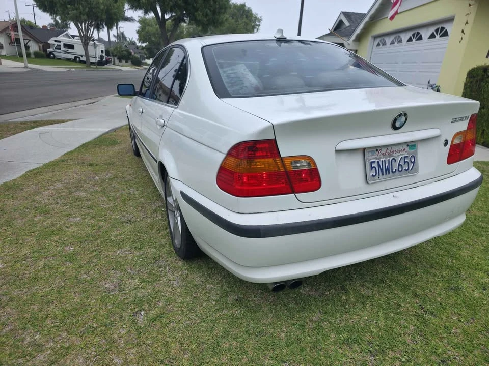 2004 BMW E46 330i & 330Ci - Image 3 of 6