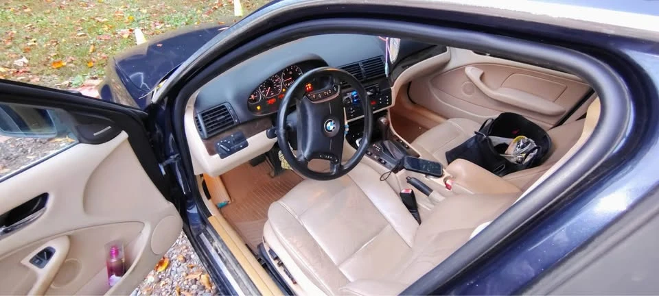 2004 BMW E46 330i & 330Ci - Image 4 of 5