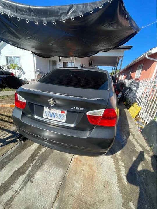 2004 BMW E46 330i & 330Ci - Image 2 of 5